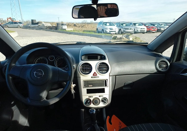 Opel Corsa cena 10900 przebieg: 204000, rok produkcji 2008 z Bochnia małe 137